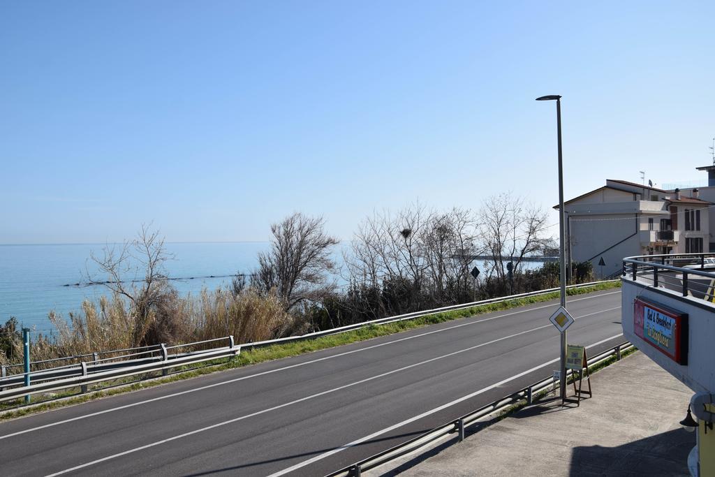 La Scogliera B&B San Vito Chietino Dış mekan fotoğraf